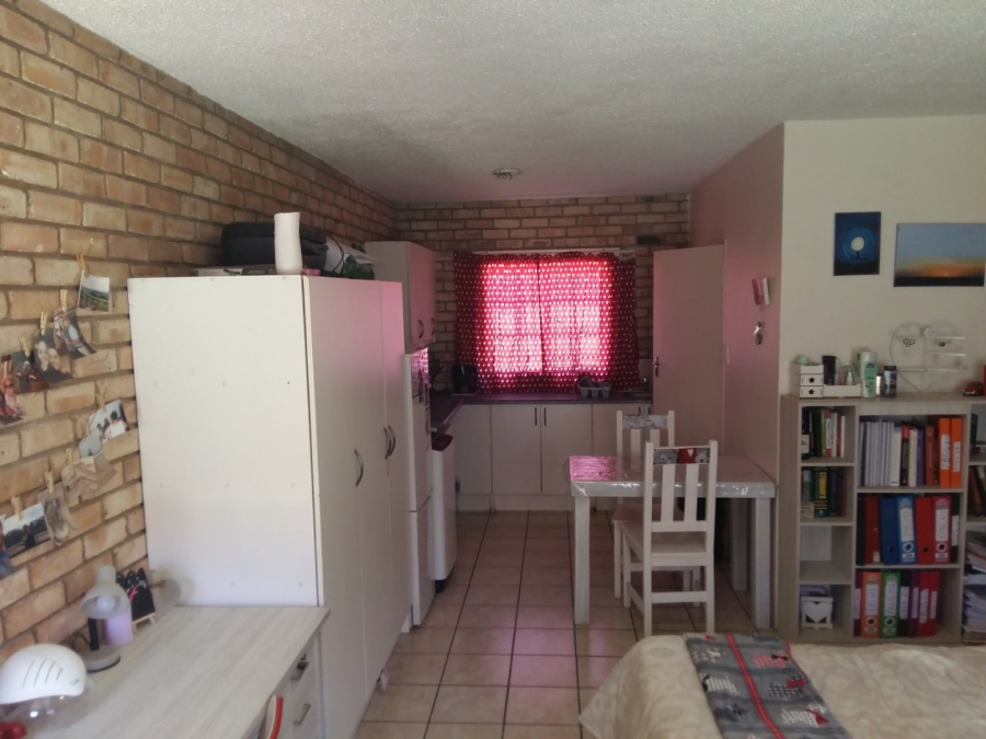 16 Bedroom Property for Sale in Bult West North West